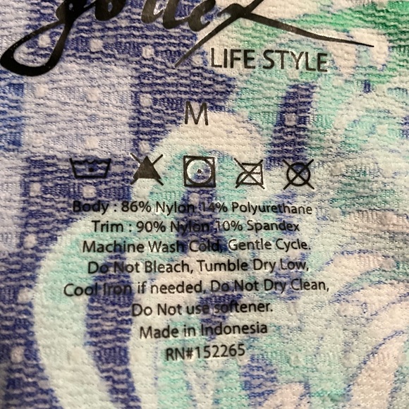 Gottex SPF 50 sunscreen long sleeved purple floral shirt M - Picture 3 of 3